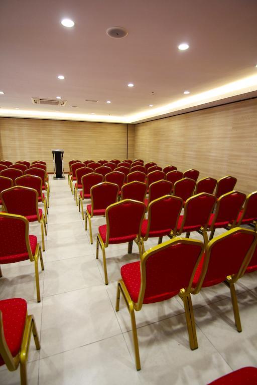 Putatan Platinum Hotel Κότα Κιναμπαλού Εξωτερικό φωτογραφία