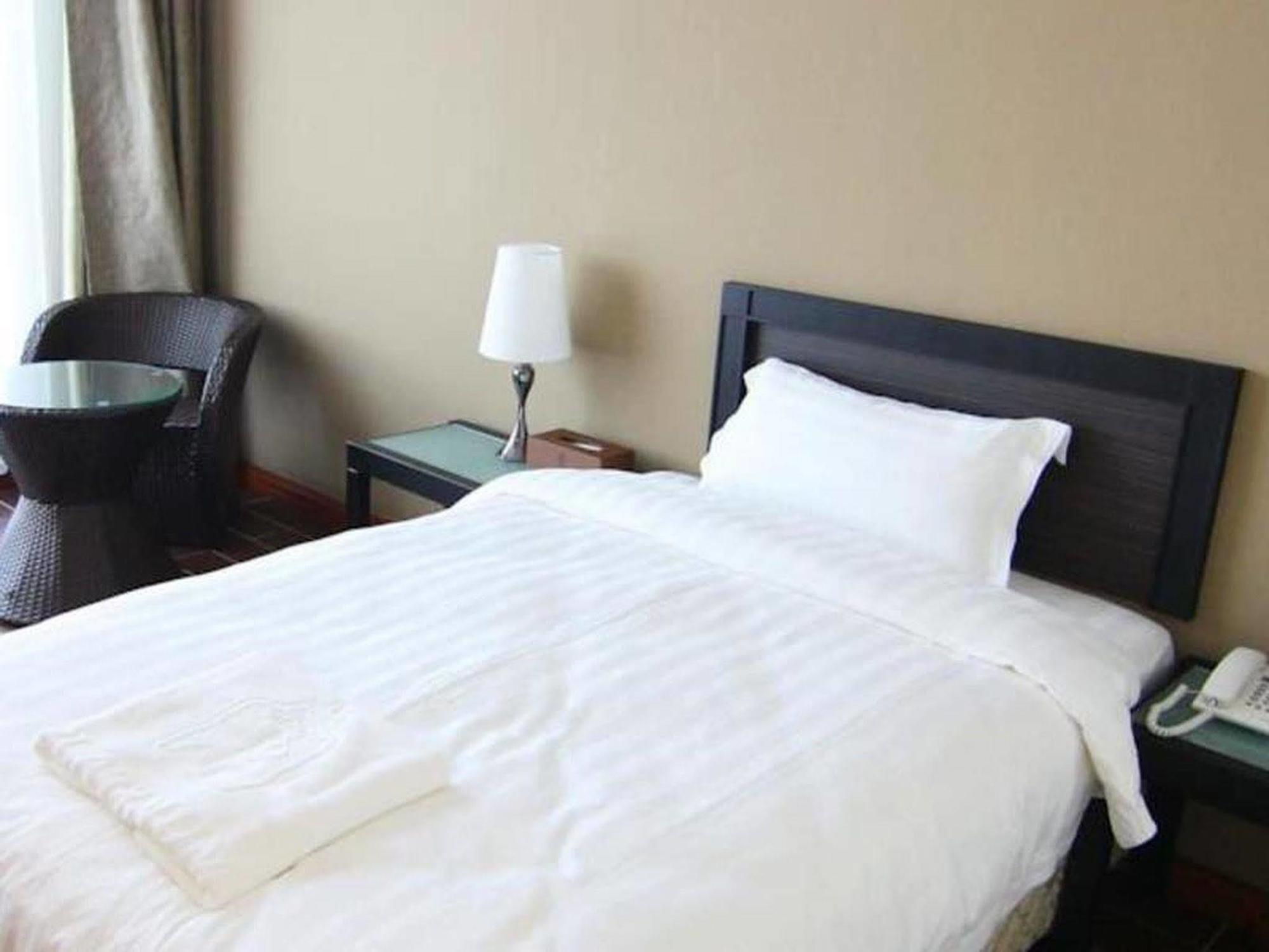 Putatan Platinum Hotel Κότα Κιναμπαλού Εξωτερικό φωτογραφία